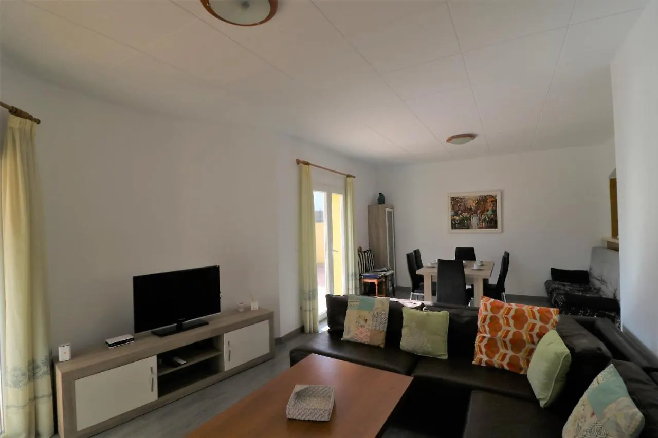 Montseny 3 Villa Empuriabrava Holiday home