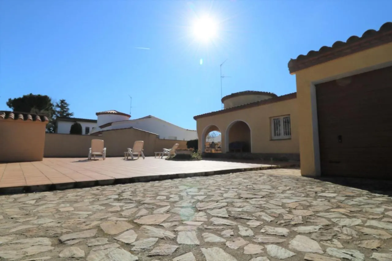 Montseny 3 Villa Empuriabrava
